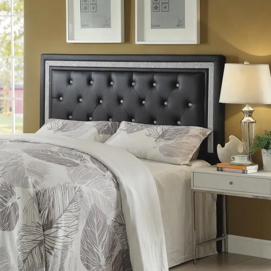 black diamond HB bed in a room