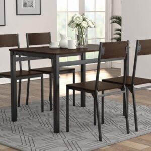 Table & 4 Chairs